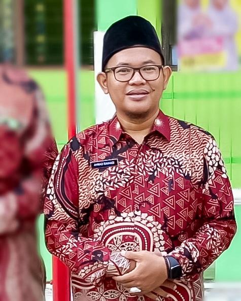 foto kepala sekolah
